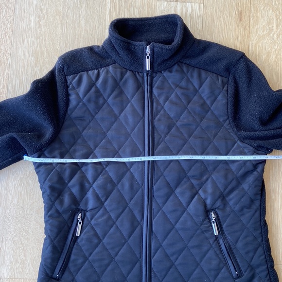 Quilted and Fleece Jacket - Picture 5 of 10